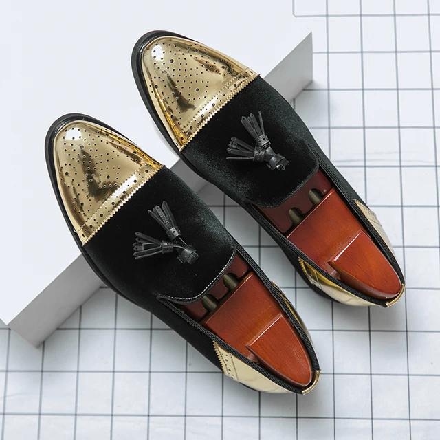 Fashion Gold British Style Pointed Tip Loafers Men's Tassel Comfortable Casual Shoes Shiny Leather Nightclub Party Wedding Shoes