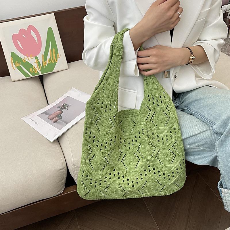 New Woven Underarm Bag Bohemian Knitted Bag Seaside Vacation Beach Bag Hollow Shoulder Bag