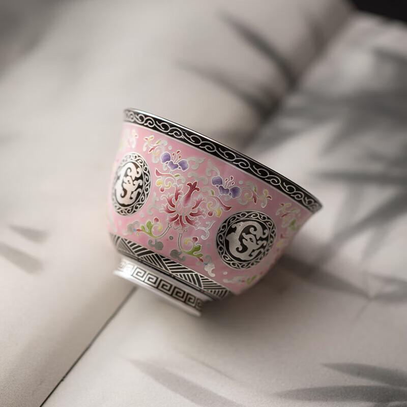 

Sushi Ceramics Gilt Enamel Master Tea Cup