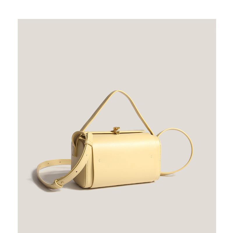 

Сумка Женская Зимняя Новинка 2025 Замок Асаи Фиолетовый Бостон Маленькая Квадратная Сумка Сумка-Коробка Портативная На Плечо Кроссбоди жёлтый