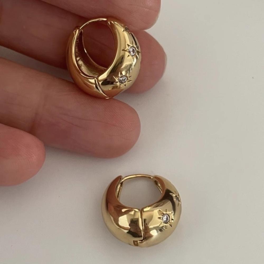 

Personalized niche design circle earrings ins French high-end retro earrings золотой