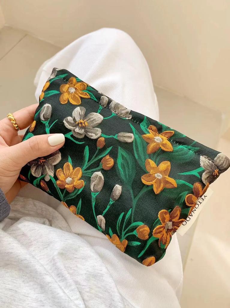 INS Style Vintage Flowers Cosmetic Bag Portable Hand Cosmetic Bag Travel Out Toiletries Storage Bag Makeup Tools Storage Pouch