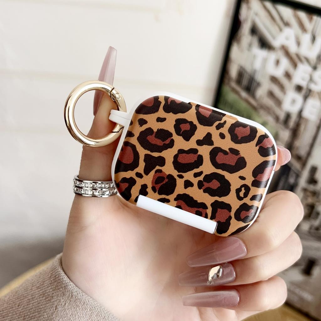 For AirPods Pro 2/Pro Protective Case PC + TPU Leopard Earphone Cover with Mirror and Hook