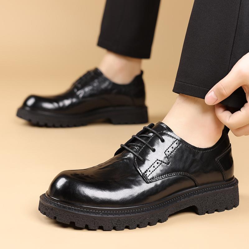 Fashion Brown formal men's leather shoes Minimalist gentleman style Outdoor leisure business party office groom's wedding Elegant shoes