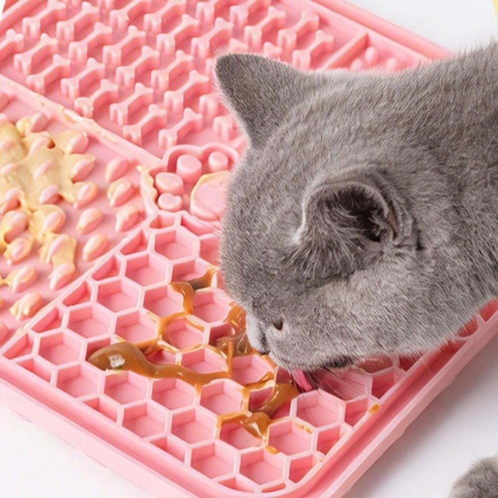 Suction Cup Silicone Mat Silicone Material Slow Feeder New Pet Lick Mat  Food Training