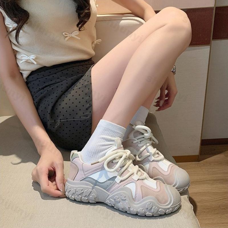 Fashion Women's White Sneakers 2025 New Spring Autumn Outdoor Breathable Running Shoes Lightweight Fashion Lace Up Non Slip Casual Shoes