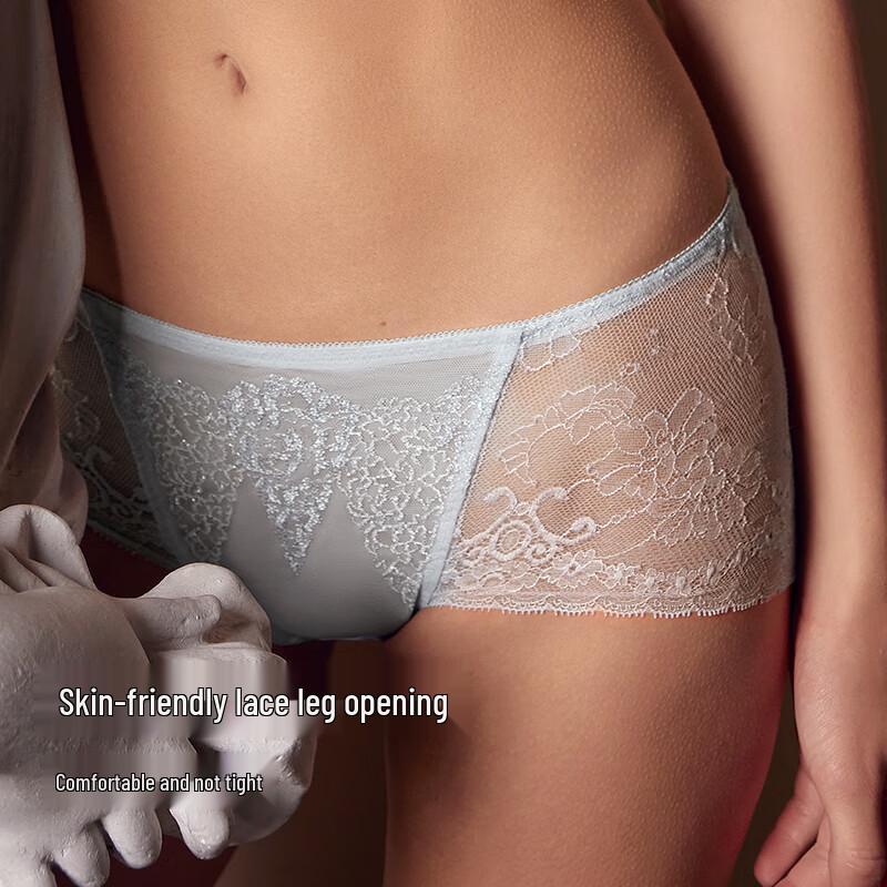 Maniform Women's Embroidered Mid-Waist Briefs