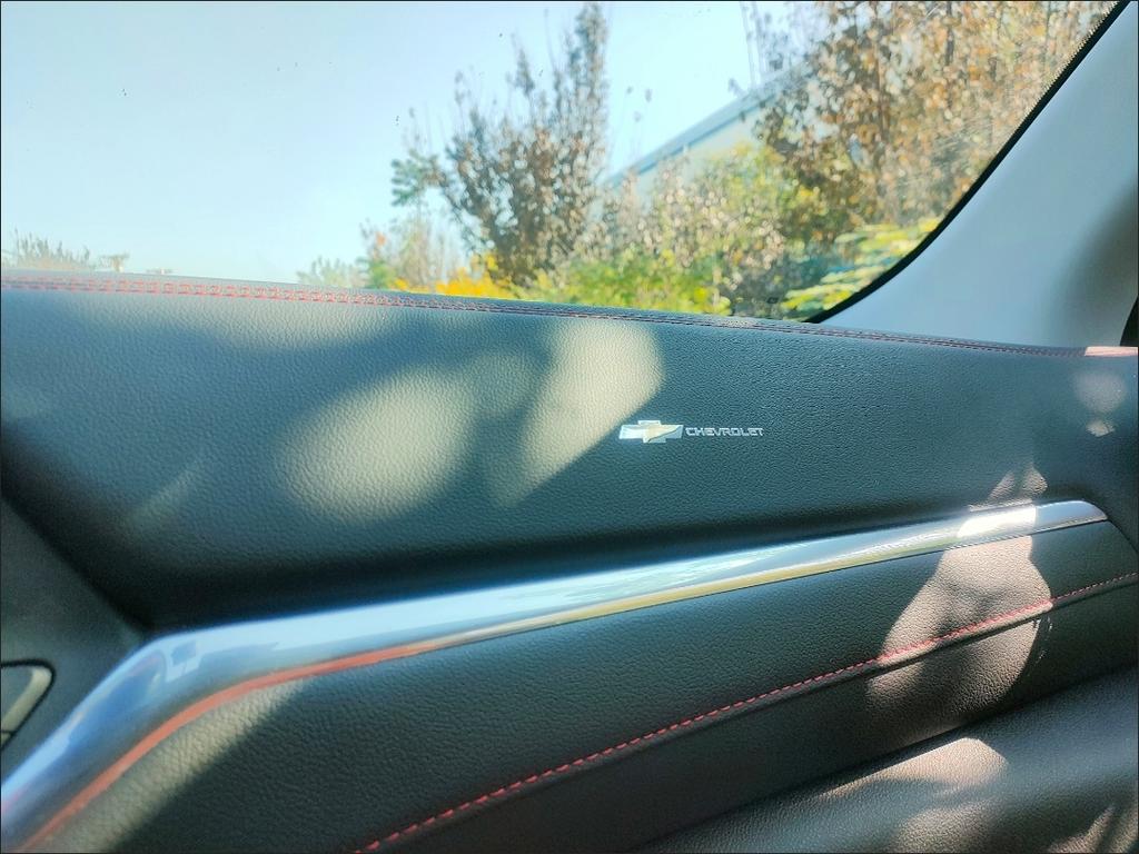 Car Interior Decals Emblem Sticker Accessories For Chevrolet Cruze Sonic Silverado Trax Camaro Captiva Equinox Trailblazer Z71