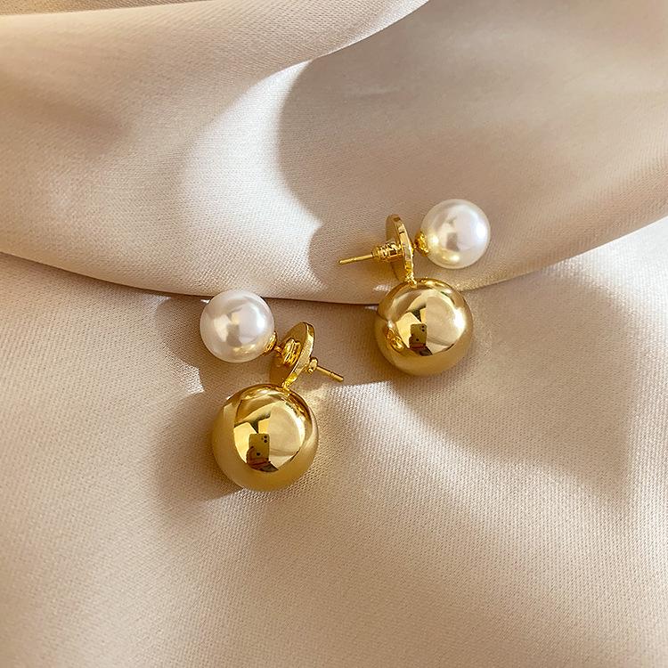 French Vintage Zircon Pearl Earrings - Elegant Retro Studs