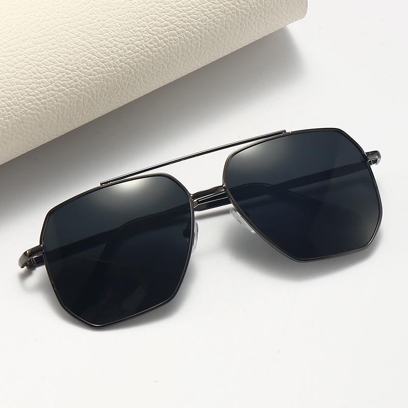 Men's Retro Double-Beam Sunglasses for Driving, Fishing, and Casual Wear