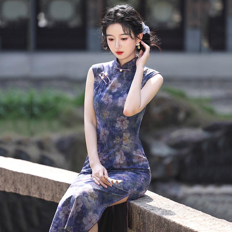 Sleeveless national style, new Chinese Suzhou long cheongsam, improved young 1011 new women's high-end sense, daily wear