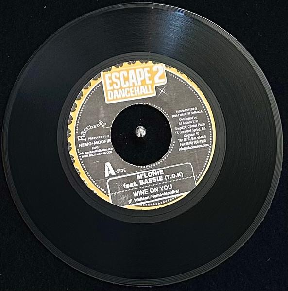 

7inch Record MLONIE BASSIE TOK Wine On You NONE Escape 2 Danceh 2006 Jamaica Reggae Ska Dub Used