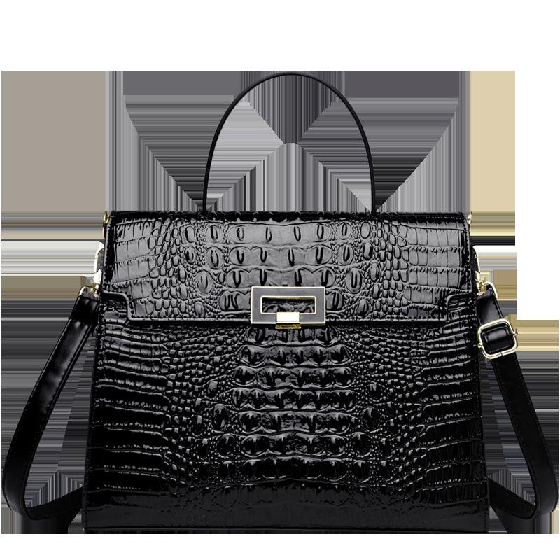 

New Crocodile Pattern Handheld European and American Retro Single Shoulder Crossbody Large Capacity Bag чорний
