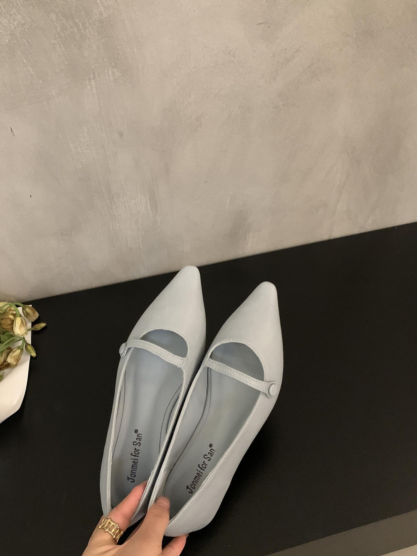 

Французское нишевое чувство дизайна одним словом с острым носком, неглубоким вырезом, туфли-лодочки для женщин, новинка 2025 года, для работы, Мэри Джейн, вечерние туфли 39