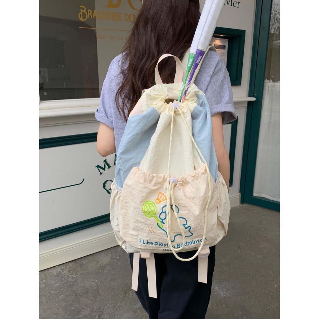 Outdoor hiking, drawstring drawstring drawstring, color blocking, casual outing, lightweight backpack, high aesthetics badmint