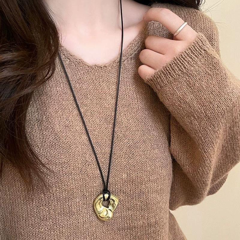 New Irregular Metal Pendant Necklace For Unisex Exquisite Simple Rope Chain Long Necklace On The Neck Accessories Gift Wholesale