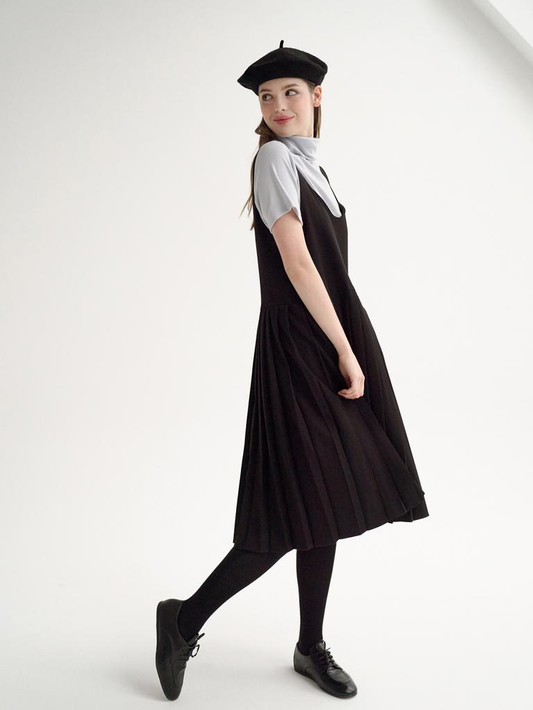 LOYALDECIDE Fine Pleated Dress Black