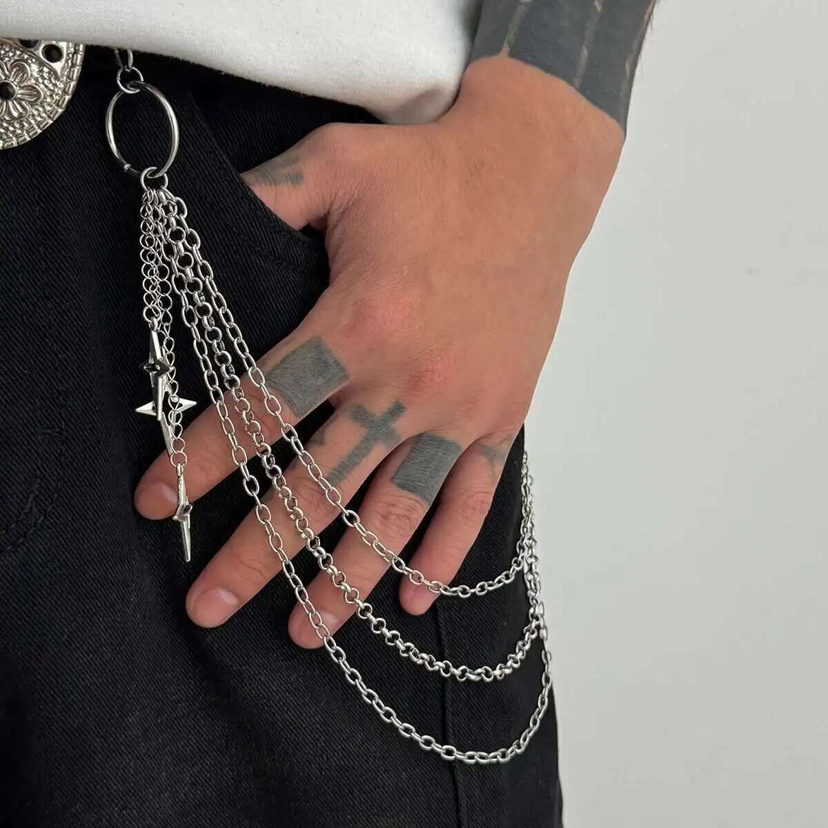 

Ingemark Trendy Creative Cross Pendant Wallet Chain for Men Hip Hop Punk Multilayer Metal Pants Keychain Women Jewelry Gifts