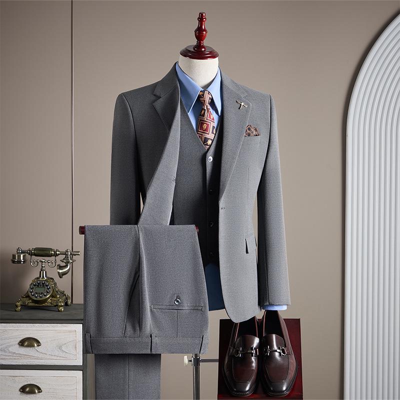 Douyin Bestseller Men's Notched Lapel Business Casual Three-Piece Suit Set