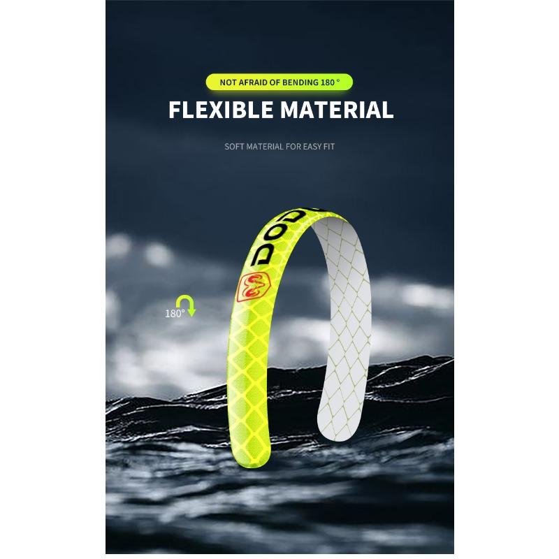 Car Wheel Tire Rim Hub Reflective Luminous Emblem Sticker Car Styling for Dodge Caliber Ram 1500 NITRO SRT Caravan Charger Grand Caravan Journey