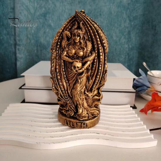 Creative Gift for Friends Retro Goddess Statue, Resin Ornament with Snake Skull, Waterproof Statue Collectable Figurine Indoor Desktop Shelf