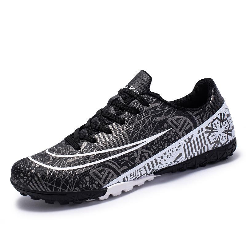 

4632 Sports Student Football Shoes Male Head DingTalk Competition Broken Sneakers Training World Cup Low Top 45