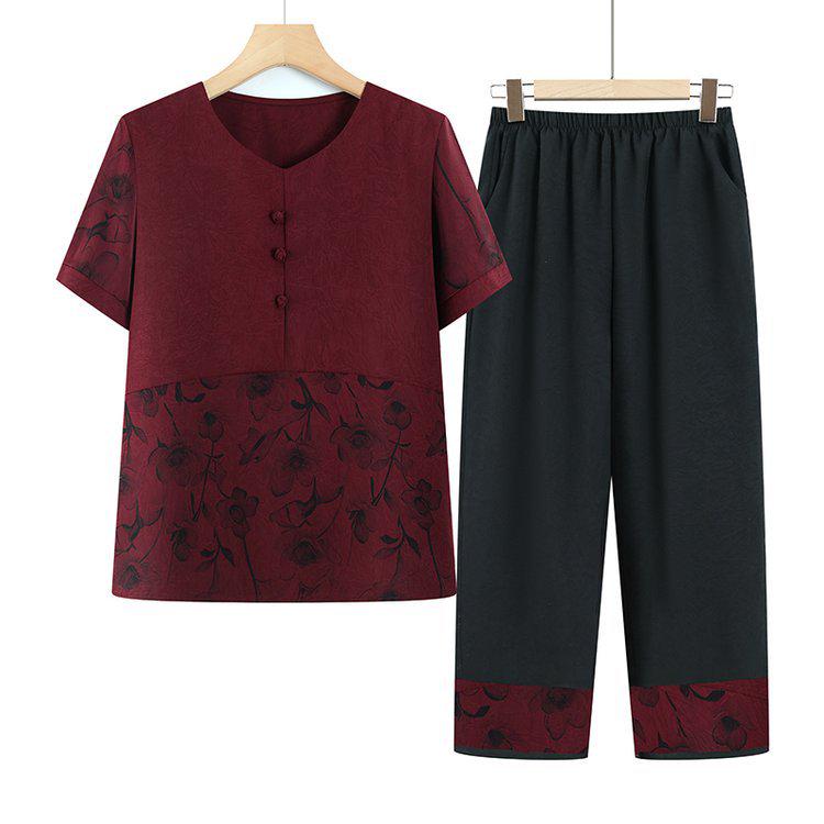

2026 Stylish Mom s Summer Short-Sleeved Suit - Chic Grandma Top and Pants for Middle-Aged and Elderly Women 3XL (120-130 jin) красный
