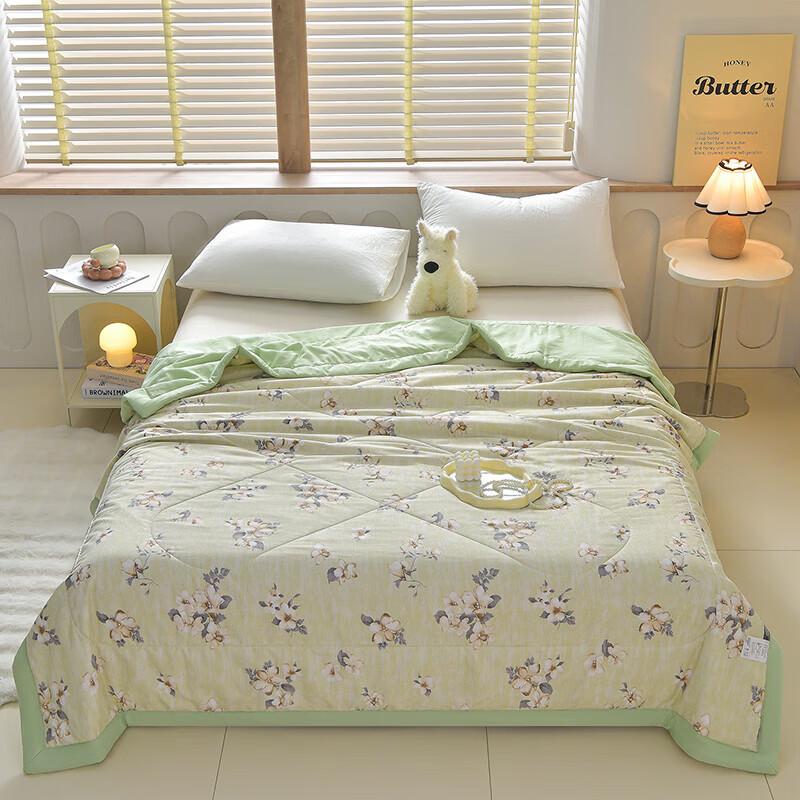 Belle Anna Washable Summer Quilt