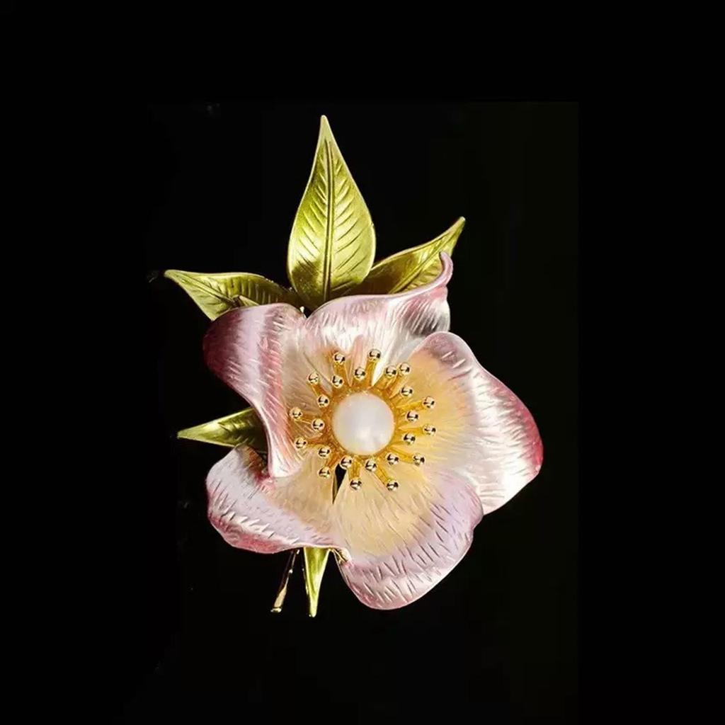 Handbemalte florale Brosche Elegantes Design Sicherheits-Anstecknadel Kleiderdekoration für formelle Zusammenkünfte Alltagskleidung