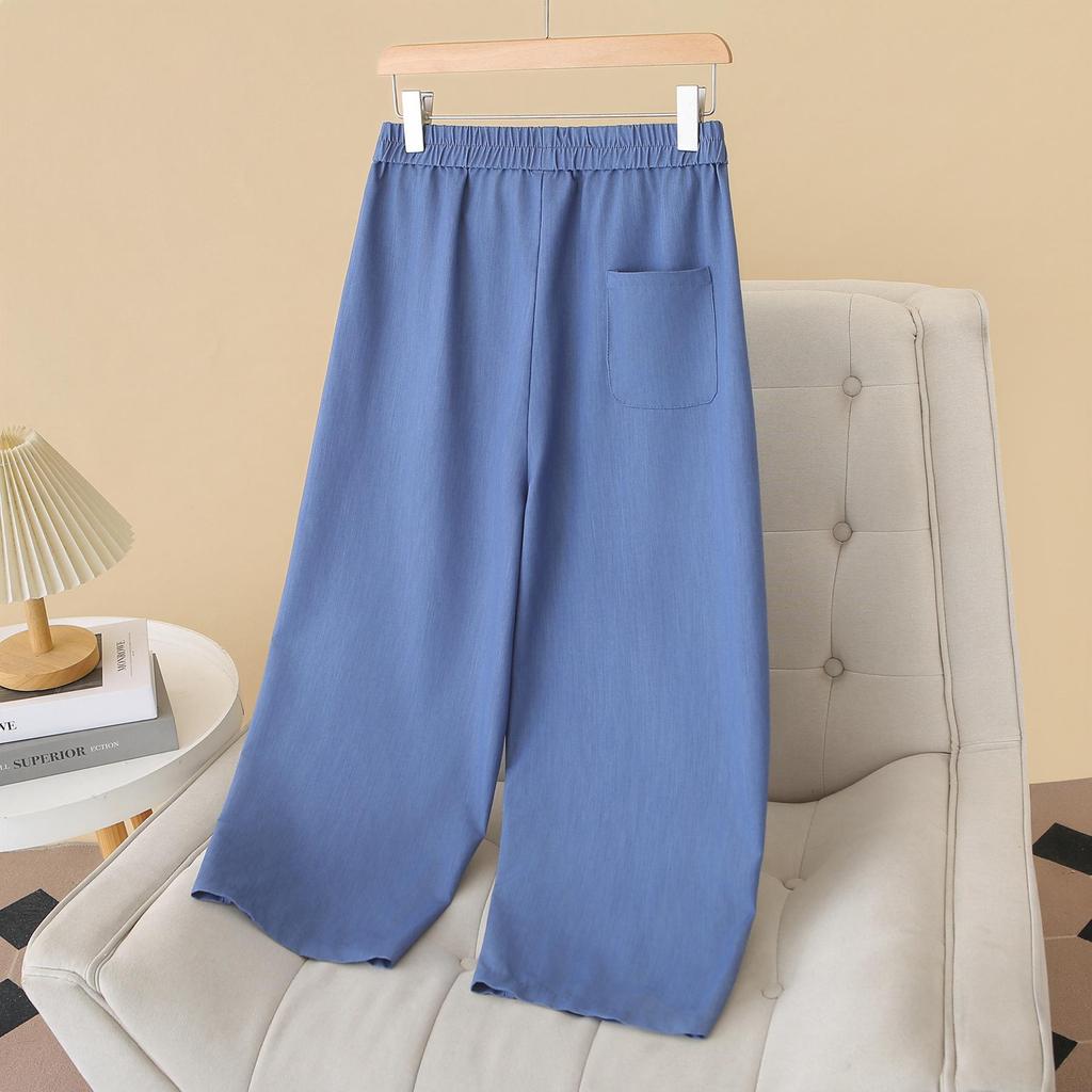 High-Waist Plus Size Tencel Cropped Jeans for Women - Elastic Waist, Straight Leg, Casual Summer Pants for Curvy Figures