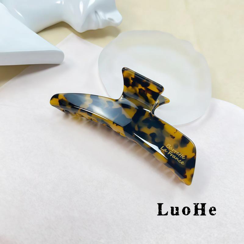 Luohe Korean-Style Tortoiseshell Acetate Shark Hair Clips - Large Curved Claw Clips for Women