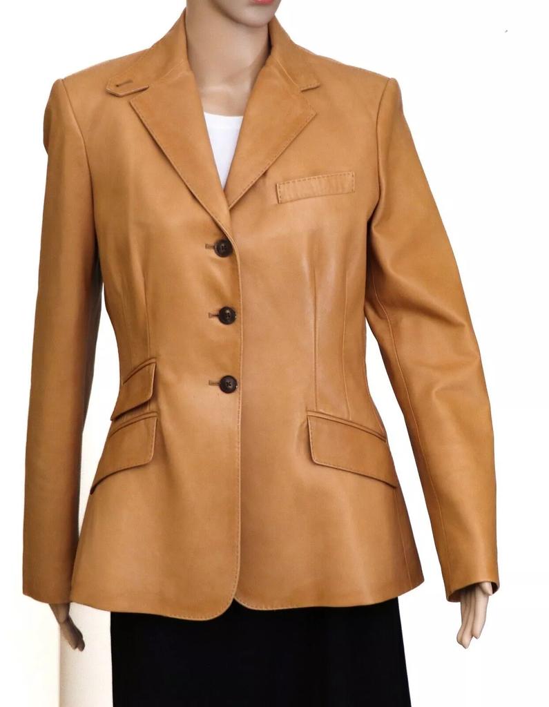 Blazer formal elegante hecho a mano para fiesta de mujer en piel de cordero auténtica color canela