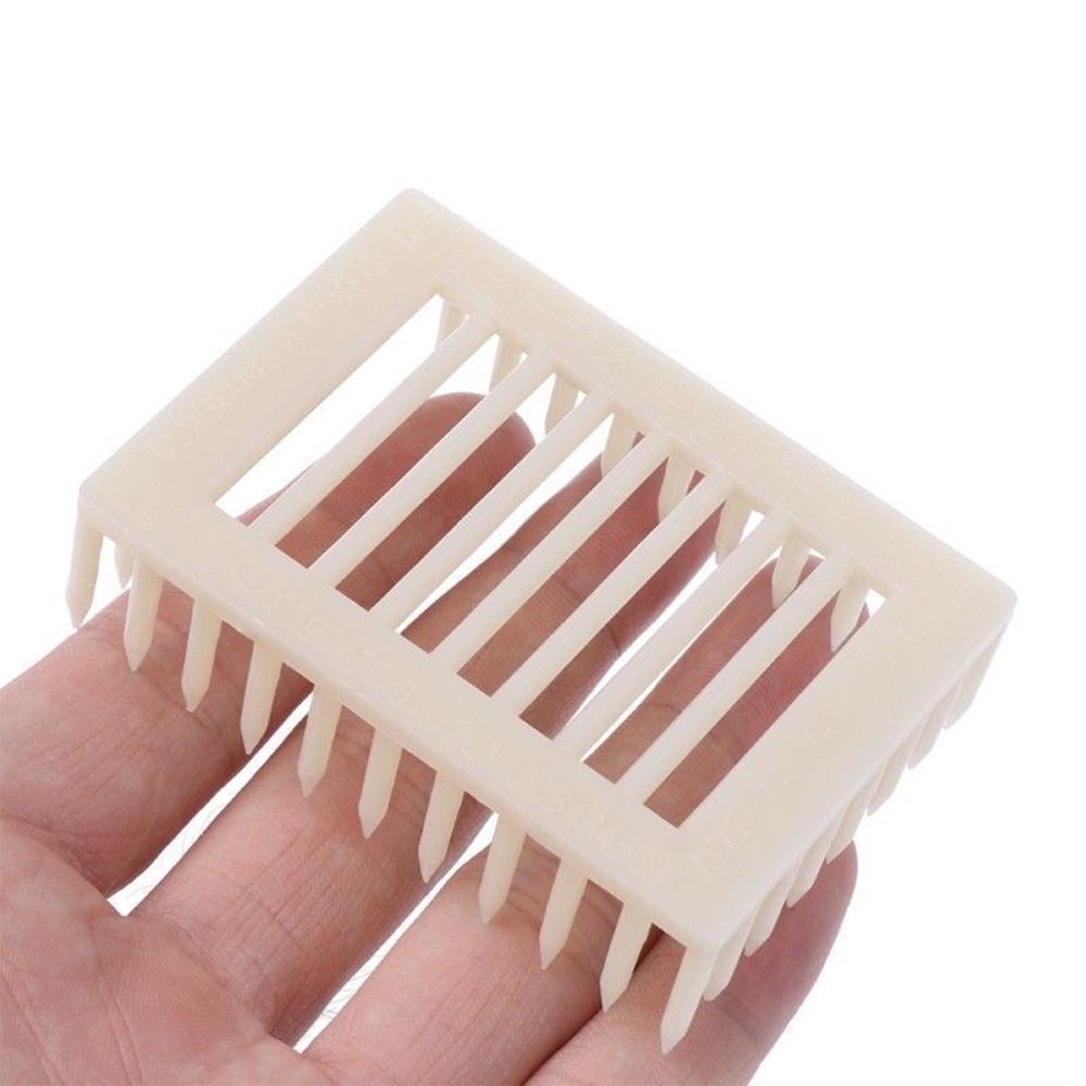 Plastic Beekeeping Bee Catcher Tool Queen Clips Bee Catcher Cage Beekeeper Equip