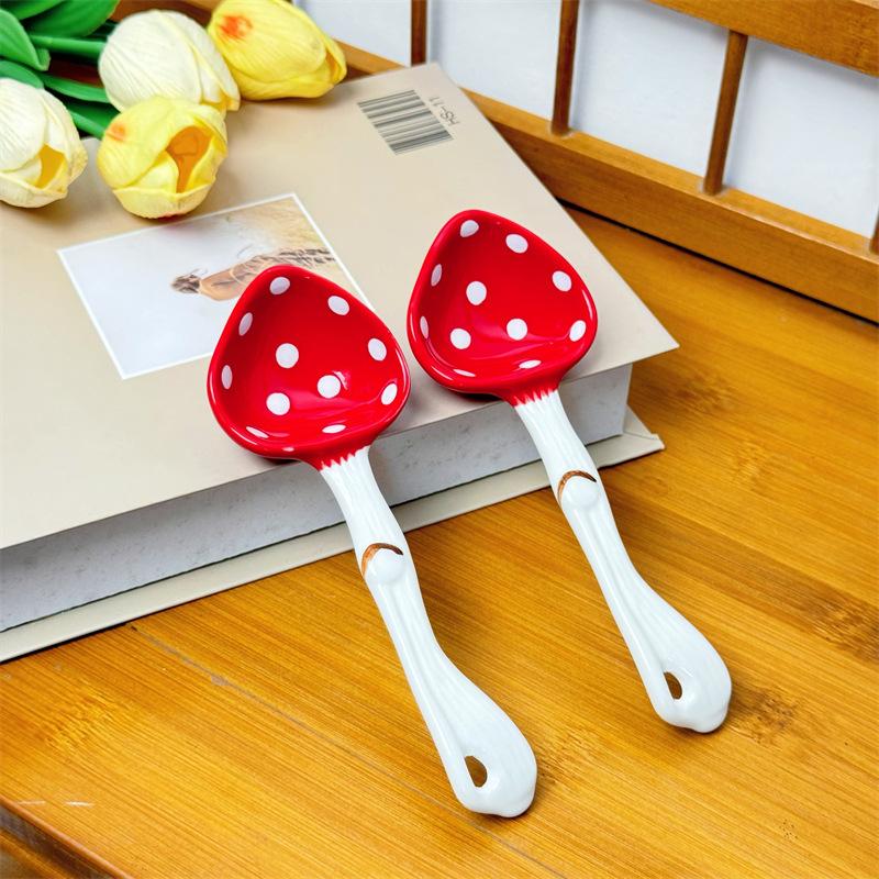 Cute Mushroom Ceramic Spoon, Tableware Dessert Spoon, Long Handle Spoon, Creative High-value Household Small Spoon, Yogurt Spoon