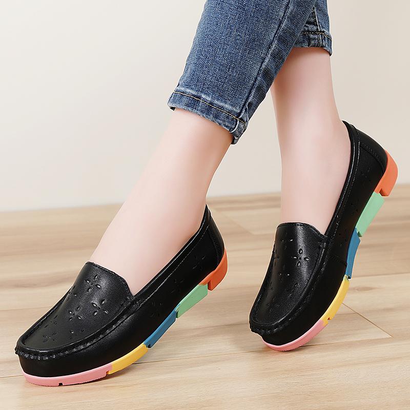Women’s Moccasins Summer Loafers White Leather Driving Flats Casual Slip on Soft Nurse Shoes Black Walking Shoes