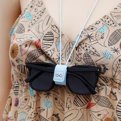 Schlankes PU-Leder Brillen-Halsband mit Aufbewahrungsbeutel für Sonnenbrillen Lesebrillen Leichte Reisezubehör