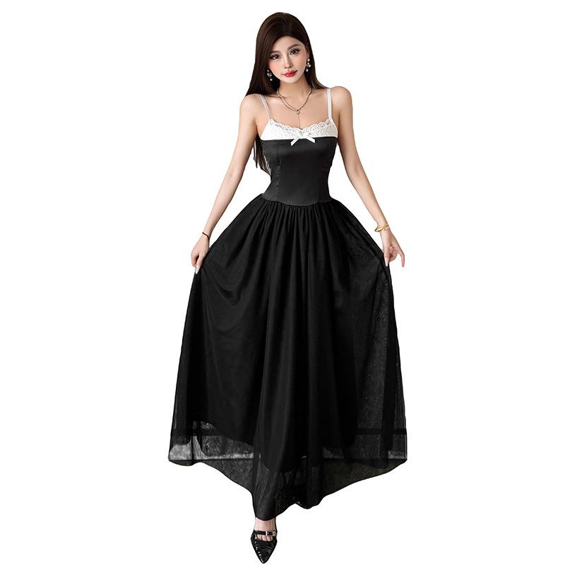 European and American Summer New Niche Fashion Lace Splicing Heavy Industry Light Luxury Slim Suspender Dress
