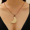 Elegant European-Style Geometric Pearl Pendant Necklace for Women