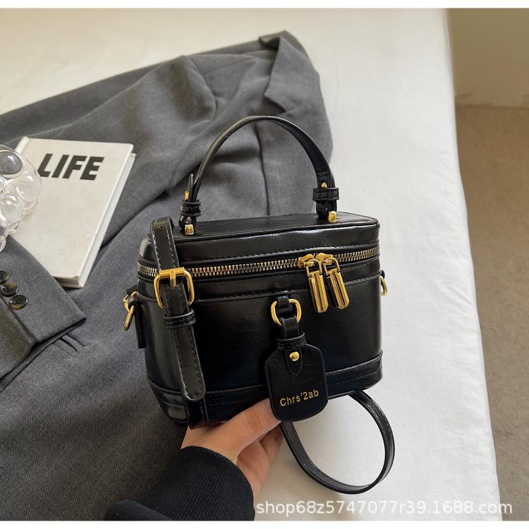 Retro box portable bucket bag women's 2025 new fashion and leisure high-end single shoulder messenger bag hand bag tide