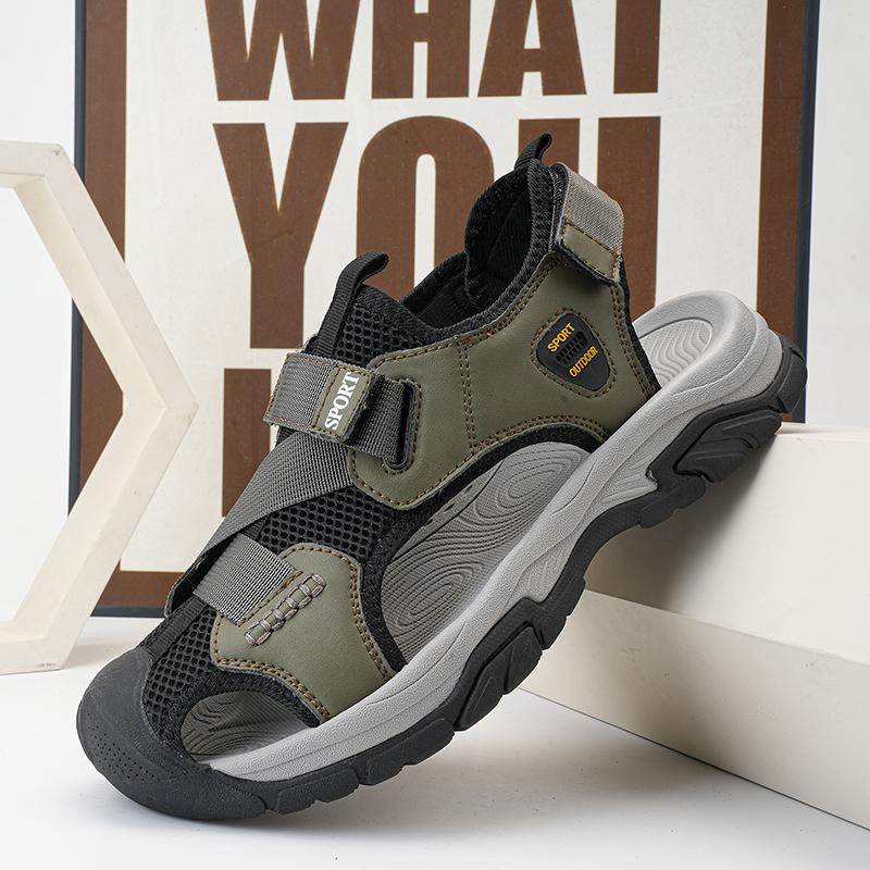 Fashion New Outdoor Summer Men Sandals Casual Man Mesh Shoes Breathable Beach Shoes for Men Slippers Fashion Quick Dry Wading Aqua Shoes