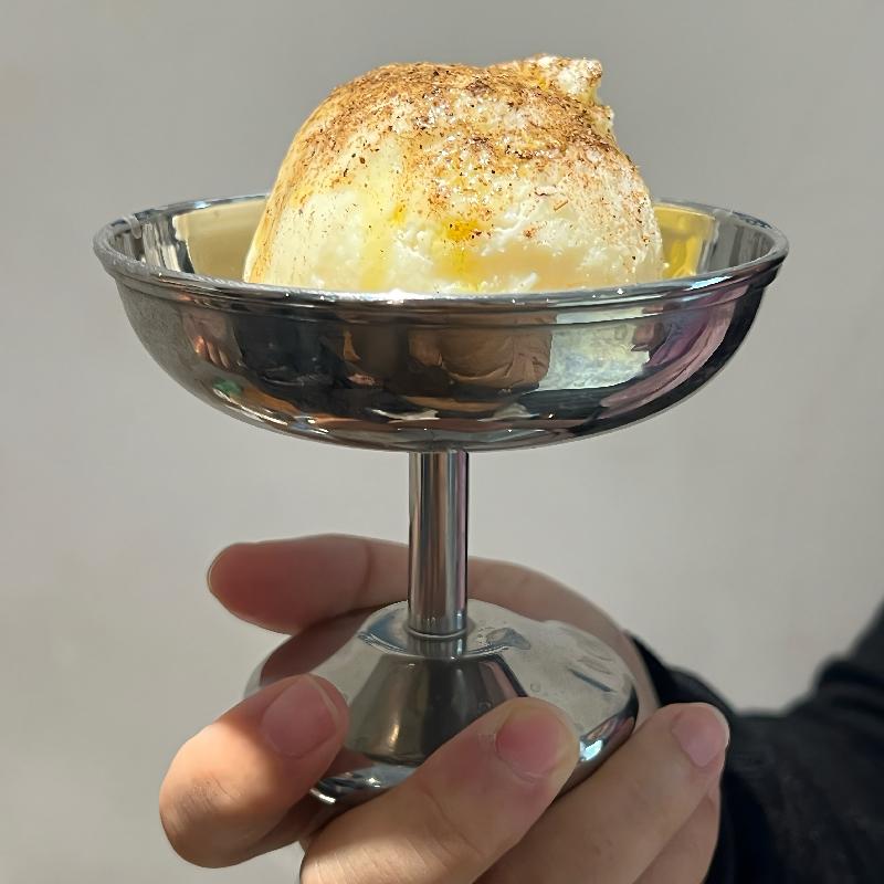 Palais Rétro Acier Inoxydable 304 Tasse à Glace Tasse à Dessert Yaourt aux Fruits Coupe à Salade Dessert en Forme de Pétale Accessoires Photo pour Dessert