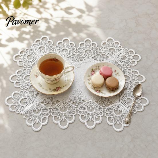 Romantic Simple Design Placemat White Lace Placemat, Foldable Soft Anti-Wrinkle Table Mat, Heat Hollow Mat Resistant Non-Yellowing Durable Dining