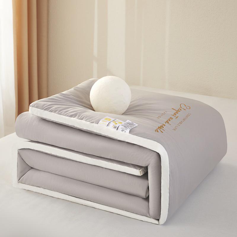 

Autumn & Winter A-Class Washed Cotton Color-Blocked Soybean Quilt - Warm & Fashionable Quilt Core for All Seasons 150x200cm 4 Jin