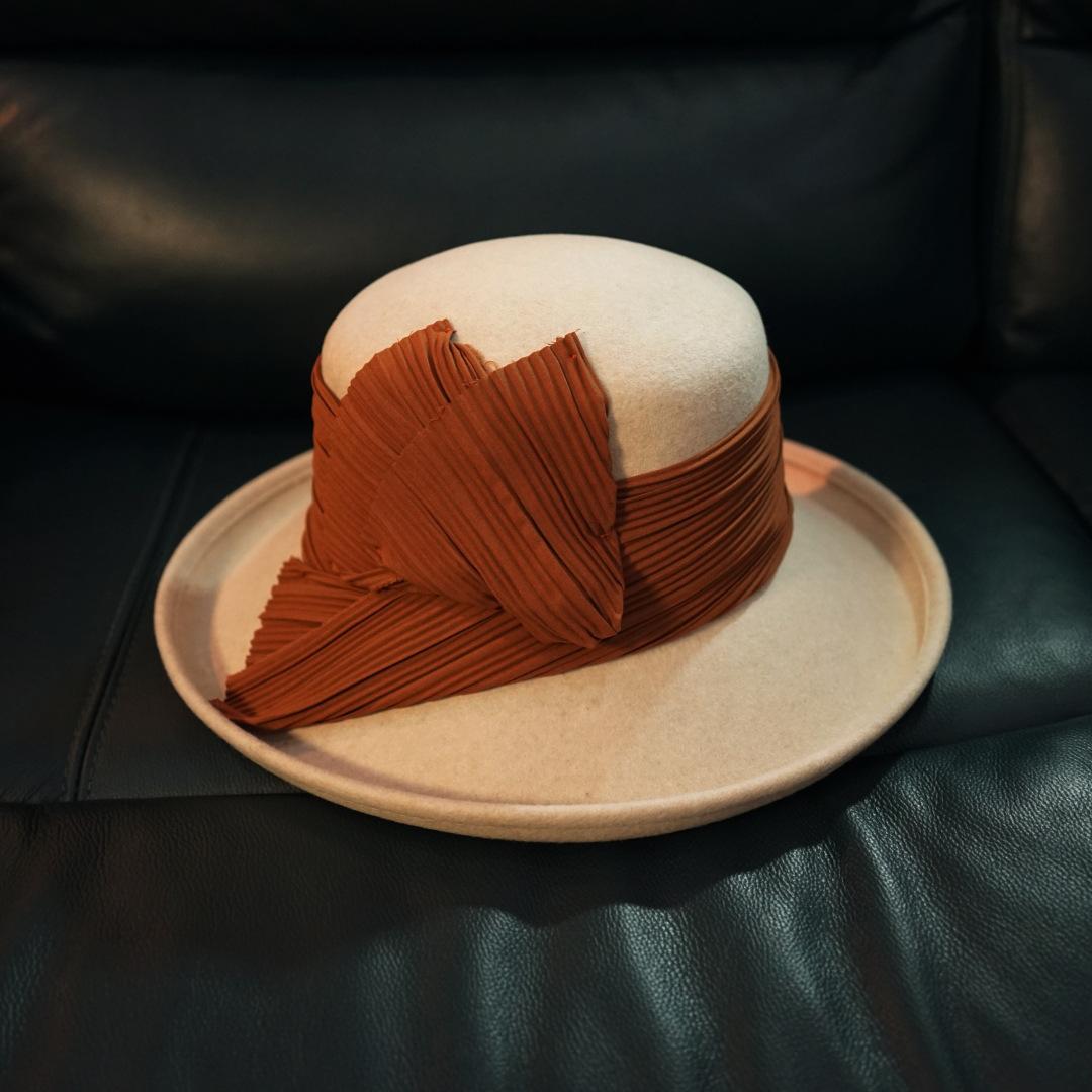 

French Elegant Retro Brown Beige Woolen Fedora Flanged Crimped Women s Autumn Winter British Japanese Felt Top Hat M56-58cm