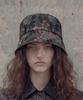 Eondeokeonteulolseutyudio Jacquard Bucket Hat Plain Bucket / Jacquard / D Grey