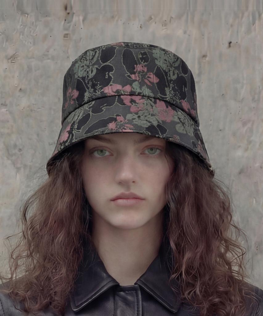 Eondeokeonteulolseutyudio Jacquard Bucket Hat Plain Bucket / Jacquard / D Grey