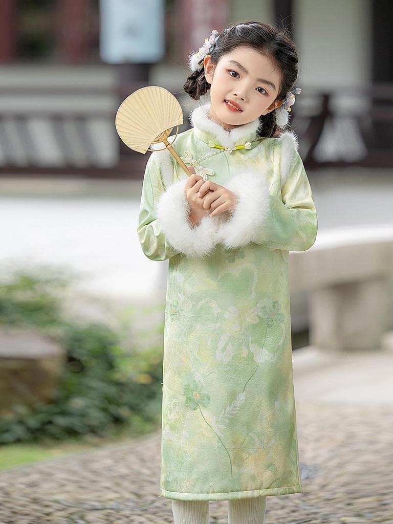 Winter-Samt-Qipao-Kleid für Mädchen 2025 - Chinesischer Stil Rock mit langen Ärmeln