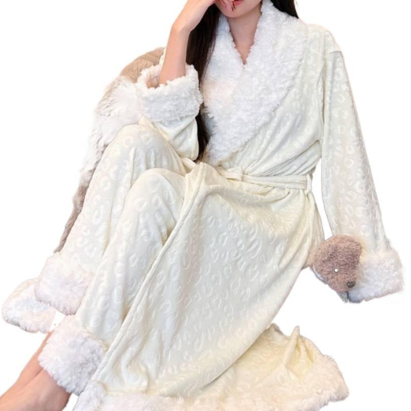 Autumn and winter new island fleece extended nightgown bathrobe sexy pure wind pressure flower leopard print thickened loungewear pajamas women