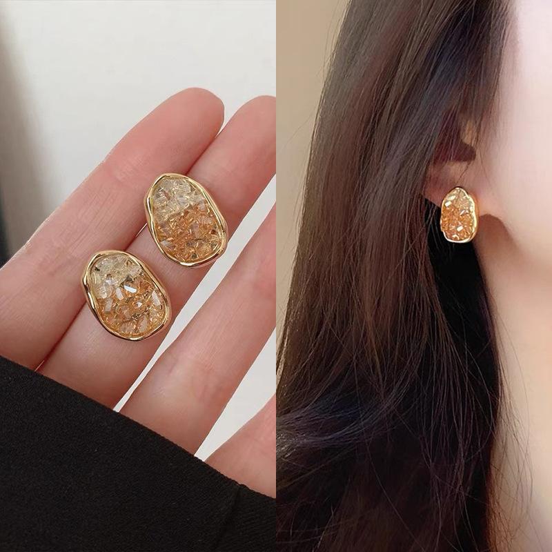 Silver needle pearl zircon earrings women's Korean ins mini stud earrings niche fashion temperament Mori earrings