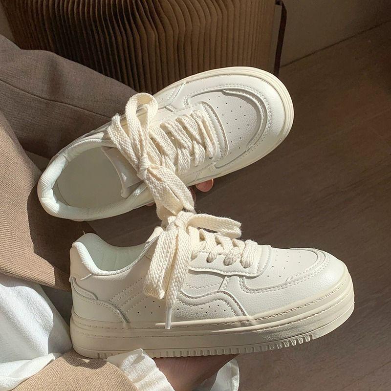 Japanese Versatile Milk Fufu Little White Shoes Under the Brand Women's 2025 Spring New Thick-soled Retro Casual Board Shoes